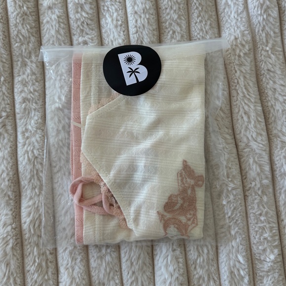 NWT Blackbough Bambi Floral Embroidered Pointelle Cami Tank Top in Lovestruck - Picture 14 of 16